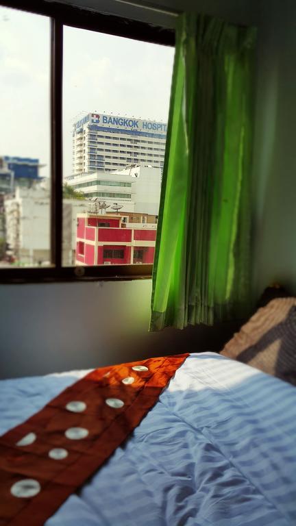 Bangkok Corner Room By Homepital Exterior photo